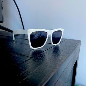 New and Worn once! White Illesteva Sunglasses.